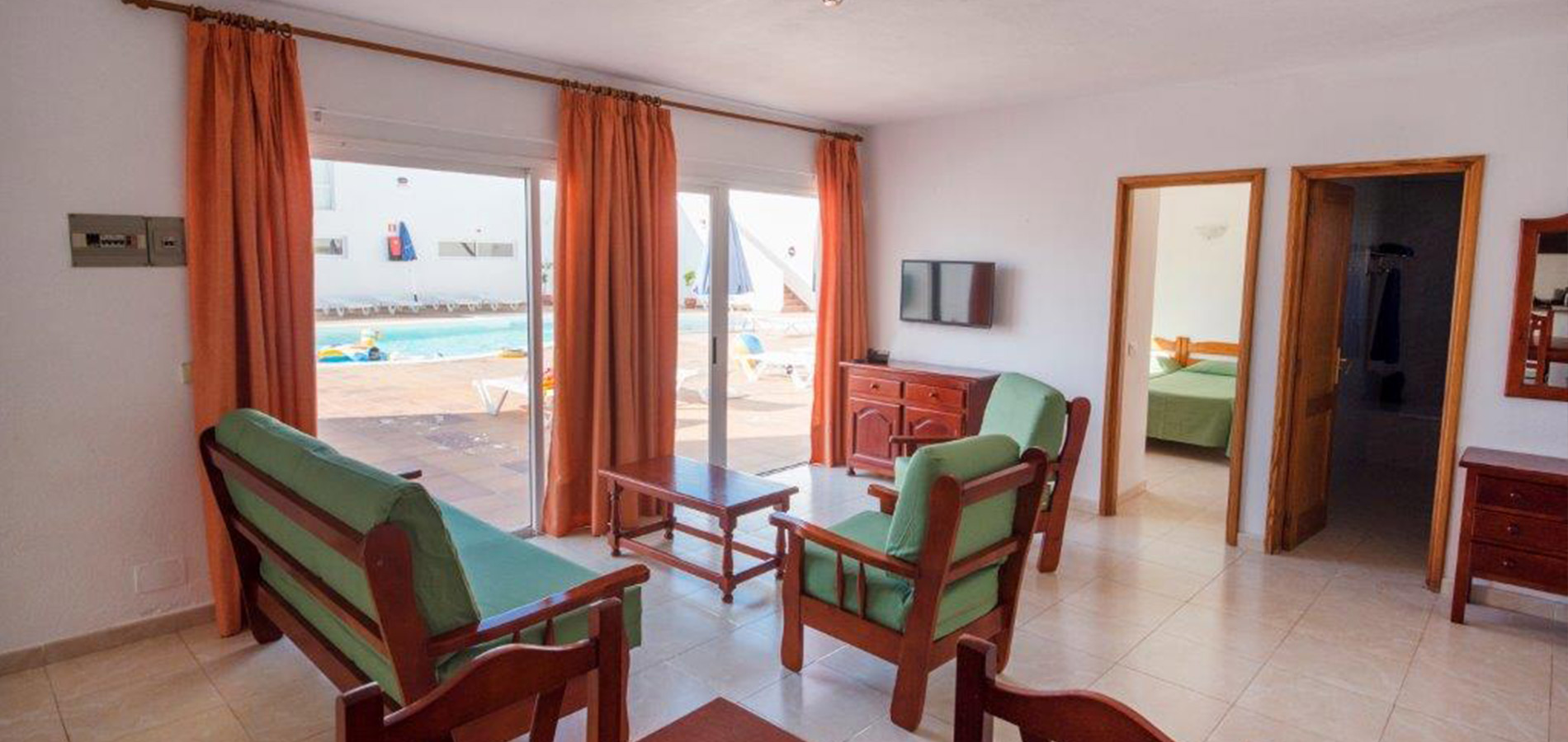 2 bedroom apartment lanzarote